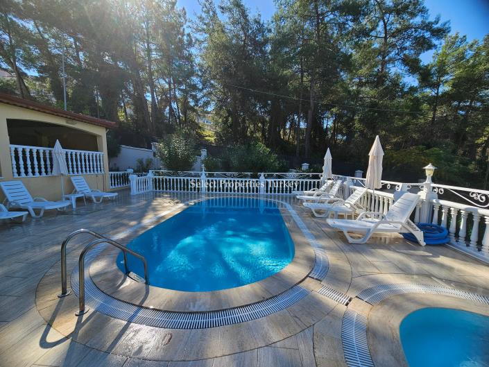 Image No.6-4 Bed Villa for sale