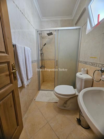 Image No.29-4 Bed Villa for sale