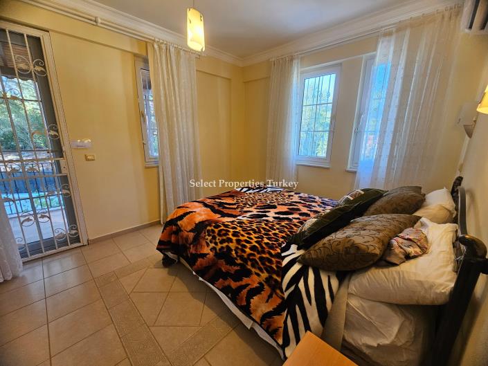 Image No.31-4 Bed Villa for sale