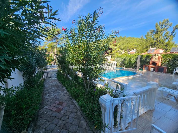 Image No.52-4 Bed Villa for sale