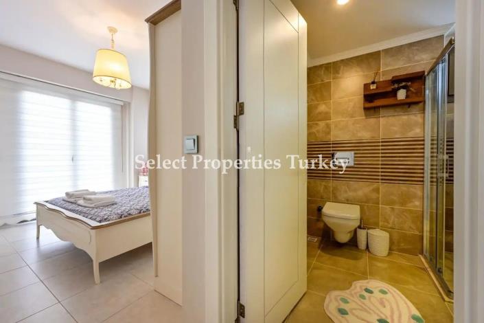 Image No.22-4 Bed Villa / Detached for sale