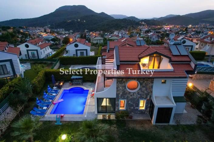 Image No.40-4 Bed Villa / Detached for sale