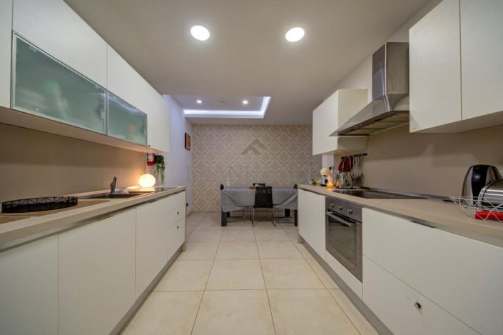 Image No.2-3 Bed Apartment for sale