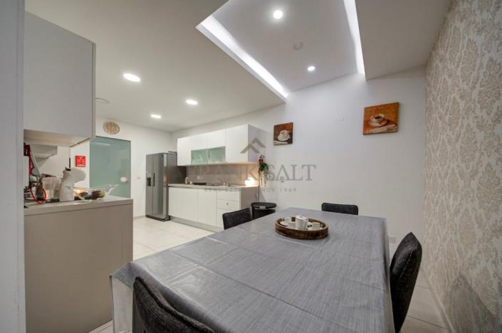 Image No.3-3 Bed Apartment for sale