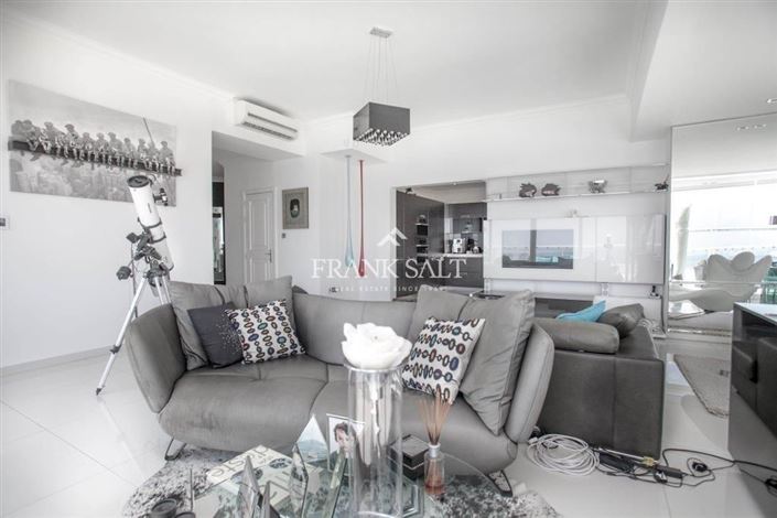 Image No.10-Penthouse de 3 chambres à vendre à Sliema