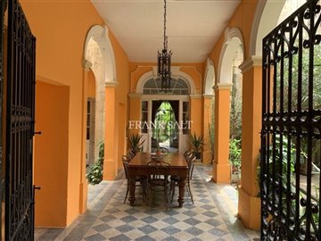 1 - Birkirkara, Ferme