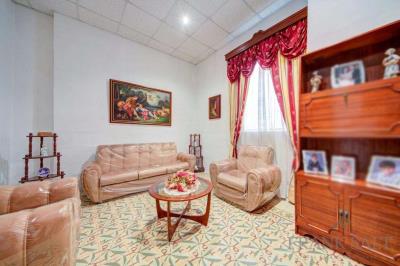 1 - Senglea, Apartment