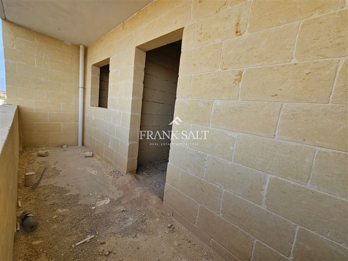 Image No.11-3 Bed Apartment for sale