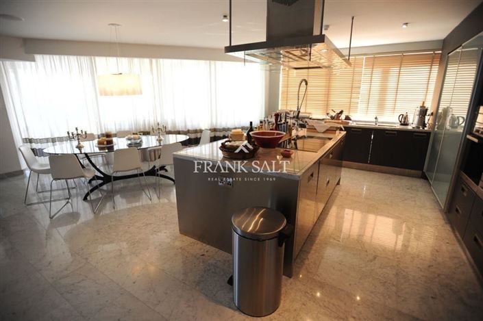 Image No.11-3 Bed Apartment for sale