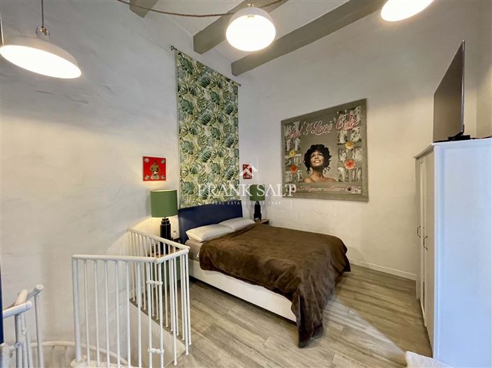 Image No.24-1 Bed Farmhouse for sale