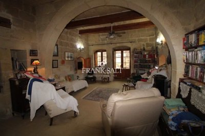 f61dbc74-0797-450c-9f8b-04dfcc3b0d2b