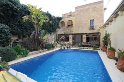 1 - Gharb, Farmhouse
