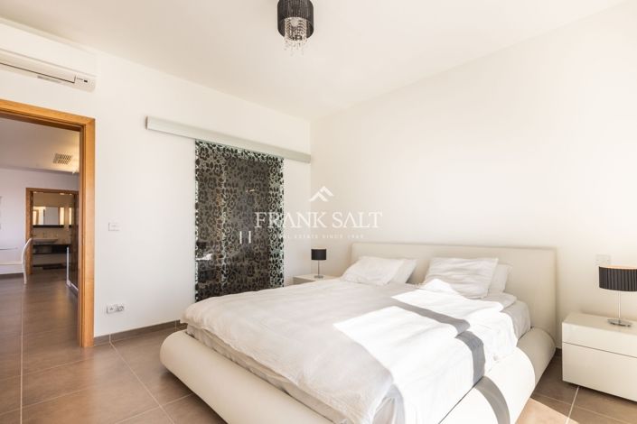 Image No.57-2 Bed Apartment for sale