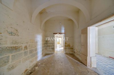 ac9d34a1-9990-4630-8464-aca08e6e98ca