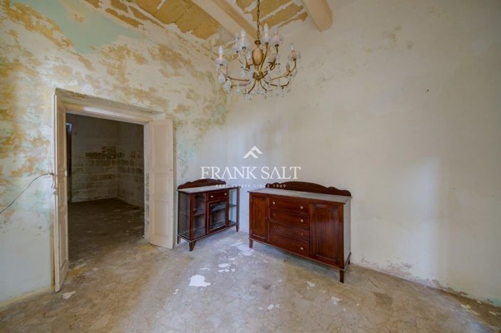 Image No.15-3 Bed Farmhouse for sale