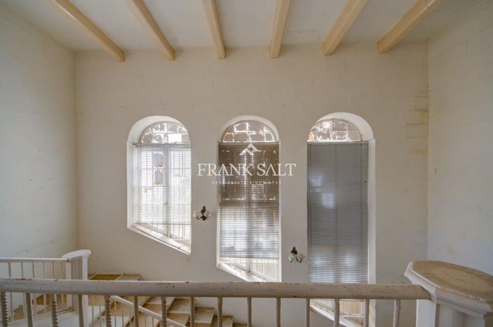 Image No.4-3 Bed Farmhouse for sale