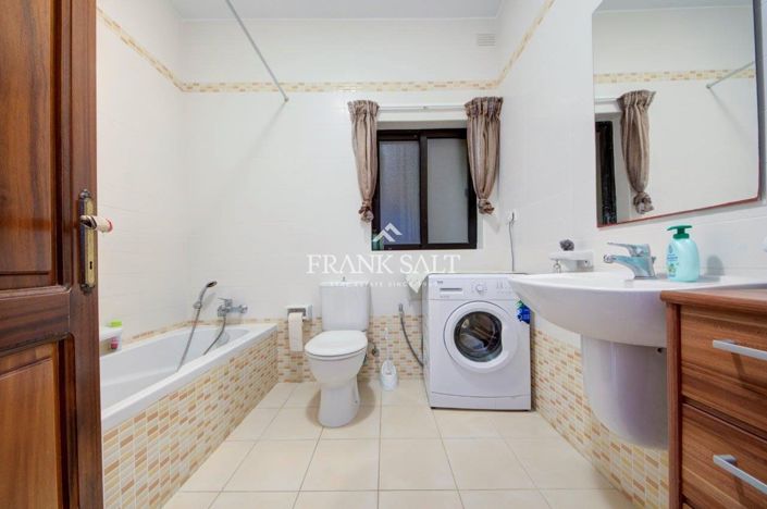 Image No.16-Appartement de 3 chambres à vendre à Marsaskala