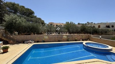 30ea006a-ffde-4e0b-8a7a-4113e2e19431