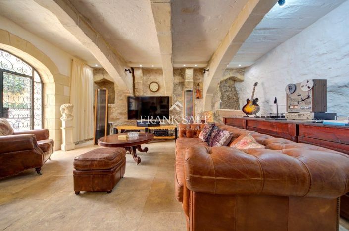 Image No.8-Ferme de 3 chambres à vendre à Dingli