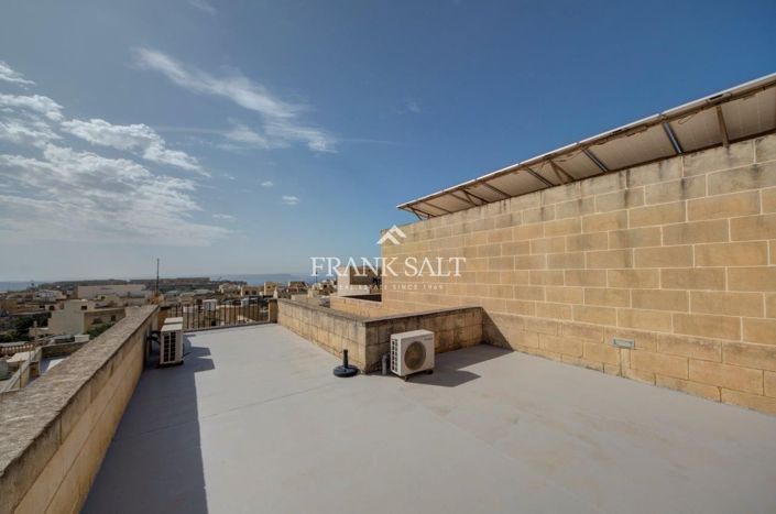 Image No.23-4 Bed House for sale