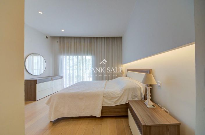 Image No.11-3 Bed Apartment for sale