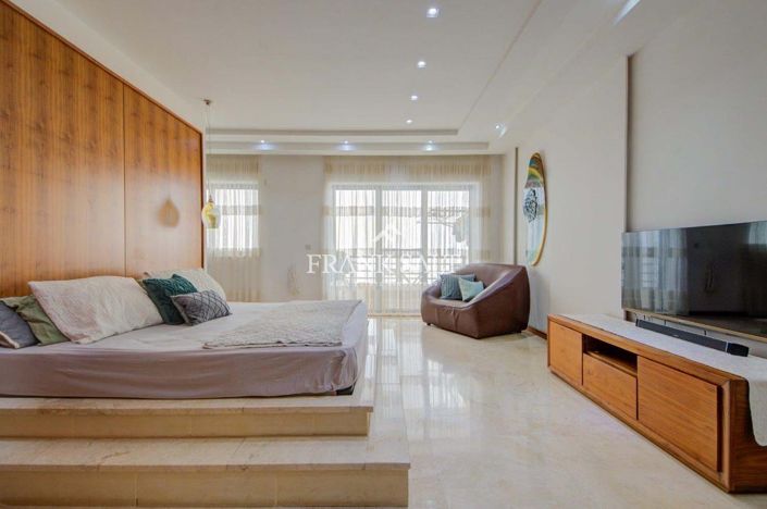 Image No.12-3 Bed Apartment for sale