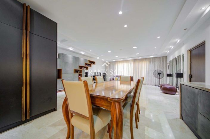 Image No.3-3 Bed Apartment for sale