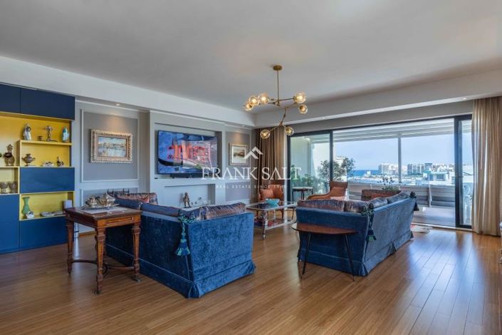 Image No.6-5 Bed Penthouse for sale