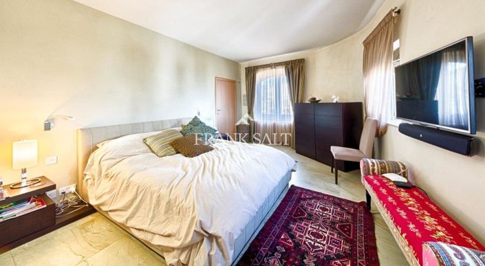 Image No.5-Ferme de 3 chambres à vendre à Malta