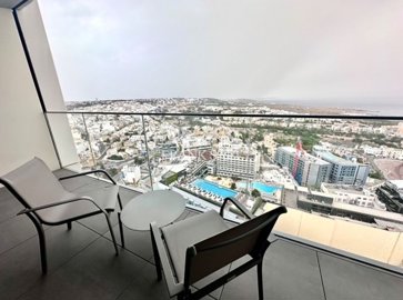 1 - Malta, Apartment