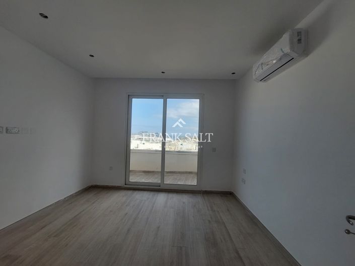 Image No.7-Penthouse de 3 chambres à vendre à Gzira