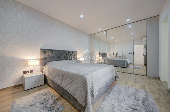 Image No.10-Penthouse de 3 chambres à vendre à Manikata