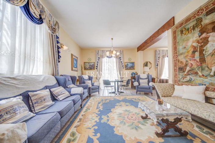 Image No.2-4 Bed Villa for sale