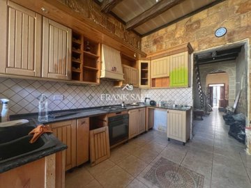 1 - Paola, Maison de ville