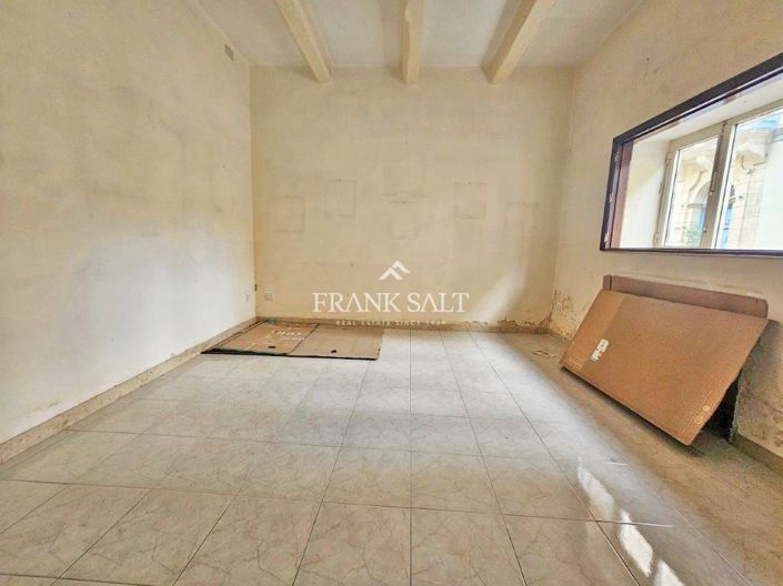 Image No.23-3 Bed Townhouse for sale