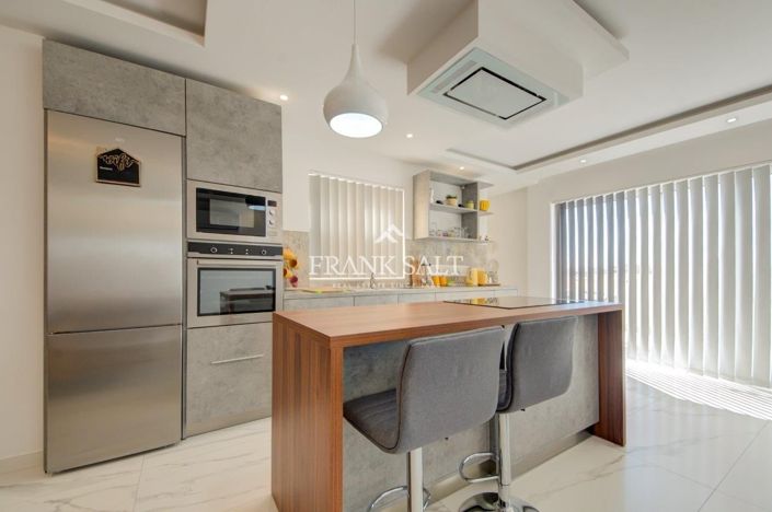 Image No.8-3 Bed Penthouse for sale