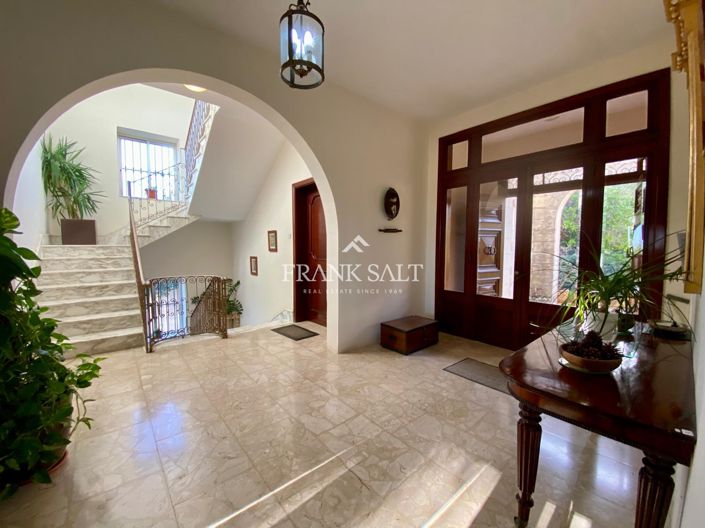 Image No.7-4 Bed Villa for sale