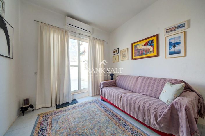 Image No.14-3 Bed Townhouse for sale