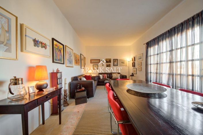 Image No.4-3 Bed Townhouse for sale