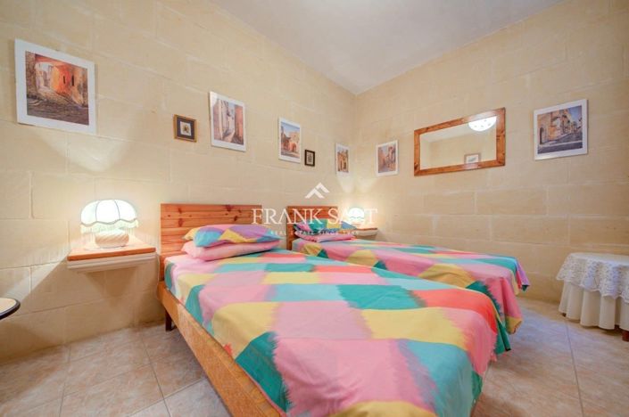 Image No.10-2 Bed Apartment for sale