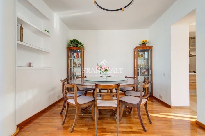 Image No.15-5 Bed Penthouse for sale