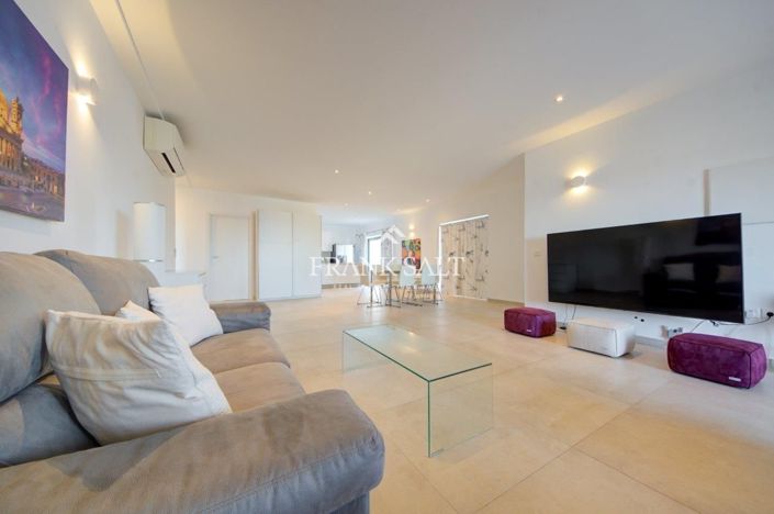 Image No.15-Penthouse de 4 chambres à vendre à Mellieha