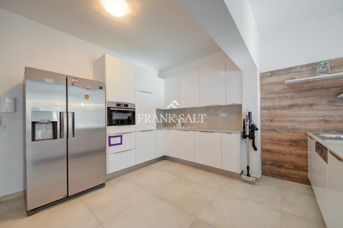 Image No.3-Penthouse de 4 chambres à vendre à Mellieha