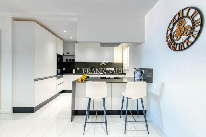 Image No.6-3 Bed Penthouse for sale