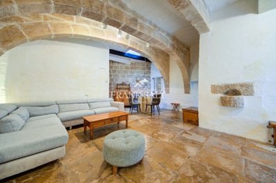 0a96bdbc-0ce6-425f-a9ac-7be5aa9dea08