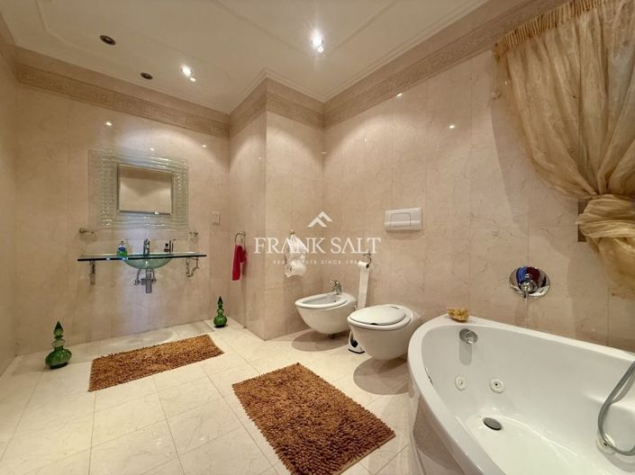 Image No.14-Appartement de 3 chambres à vendre à Madliena