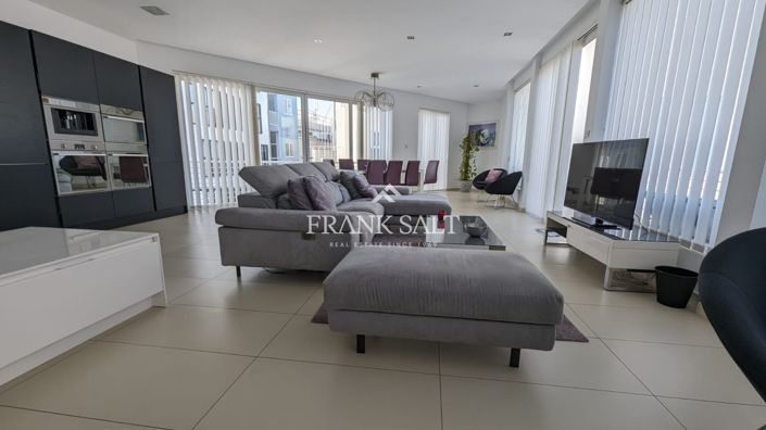 Image No.16-4 Bed Penthouse for sale