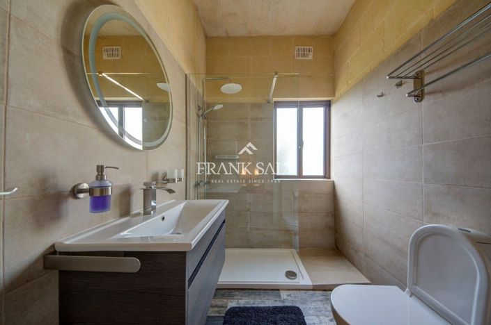 Image No.17-Ferme de 4 chambres à vendre à Xaghra