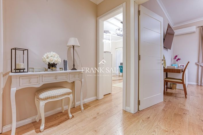 Image No.23-3 Bed Apartment for sale