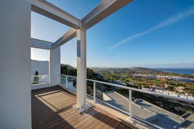 043301_2025010813530401349708_orig